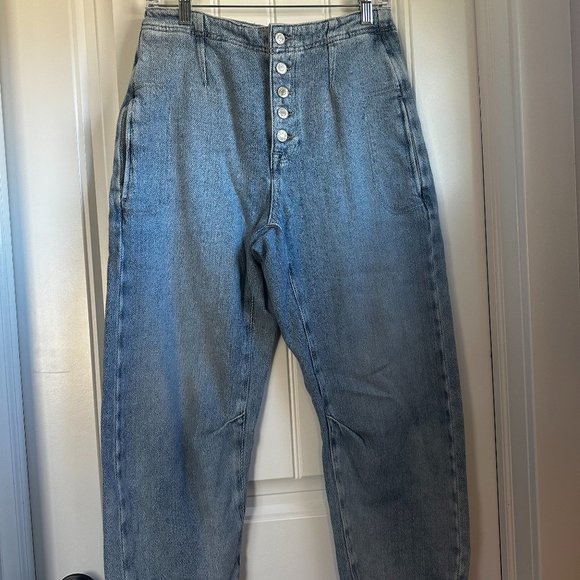 Like New - We the Free Osaka Jean - Picture 3 of 9